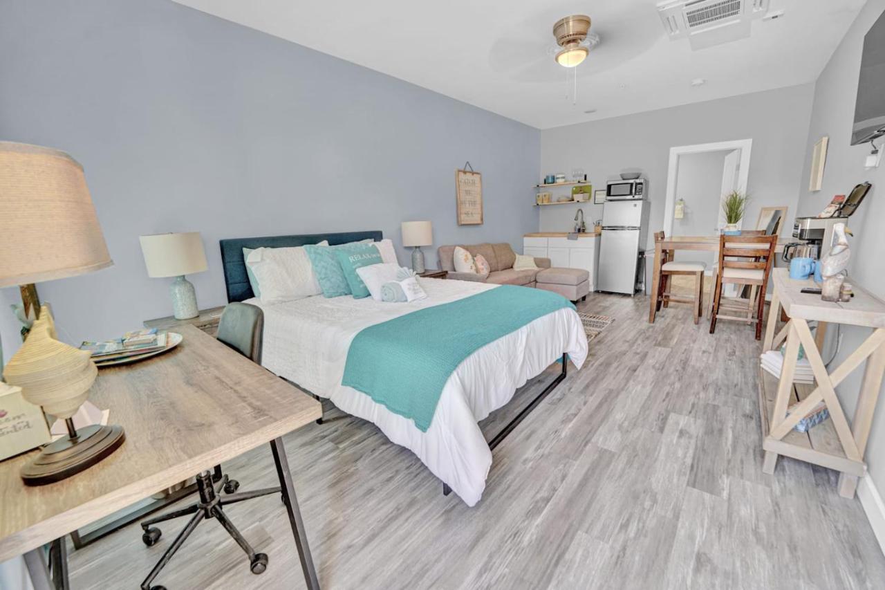 Apartment Swim Surf Relax At The The Pelican Nest In Fwb *