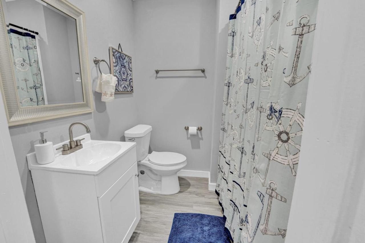 Apartment Anchor Ahoy At Fwb Perfect For A Getaway