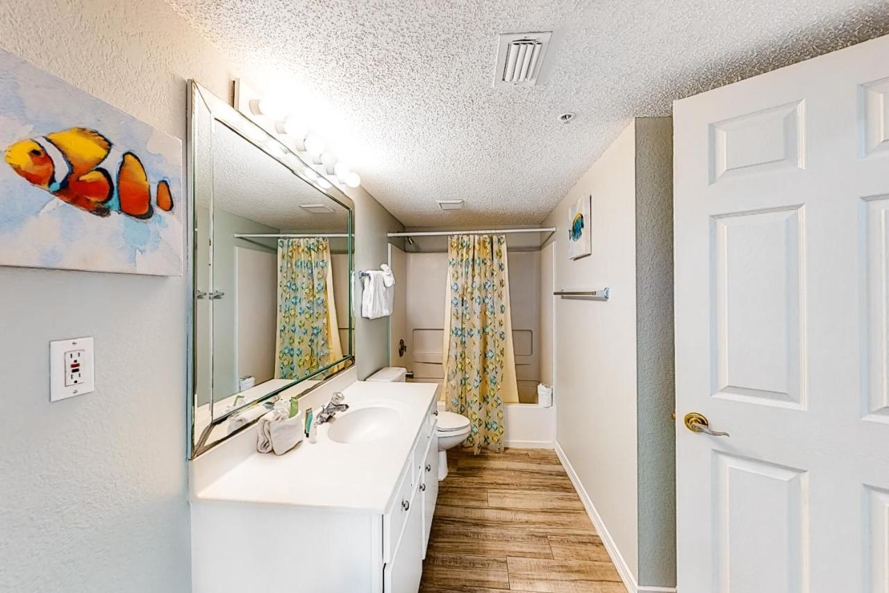 Islander E 4003 Apartment