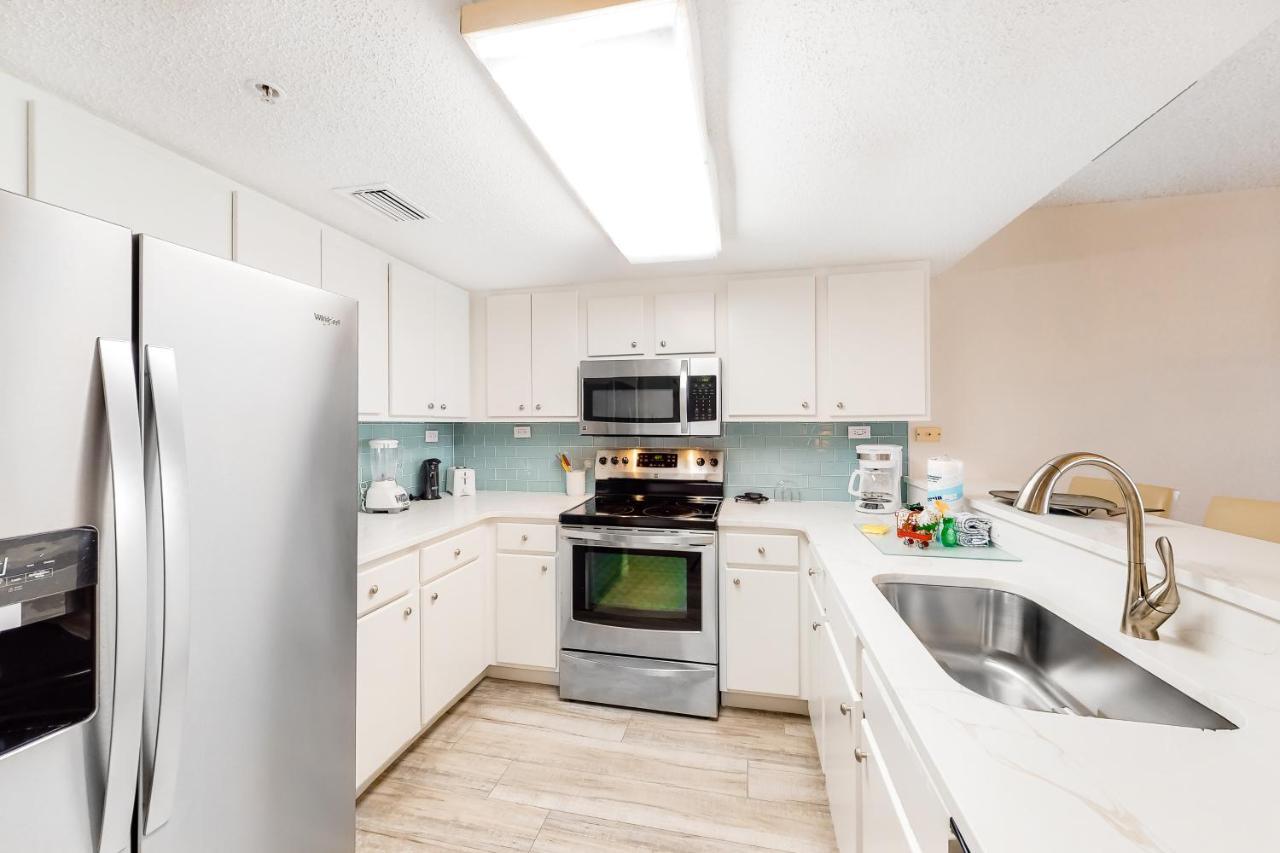 Islander E 4003 Apartment