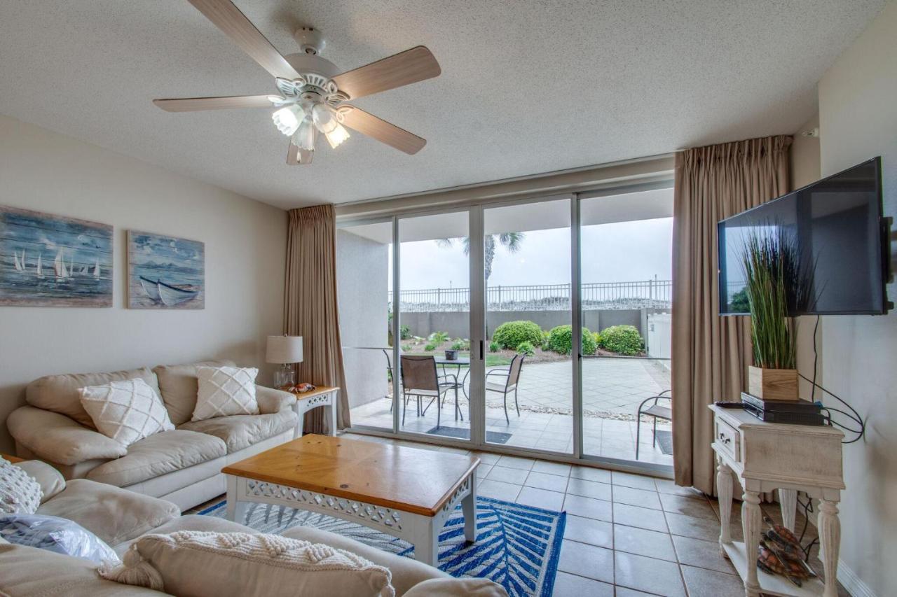 Island Princess 104 * Fort Walton Beach
