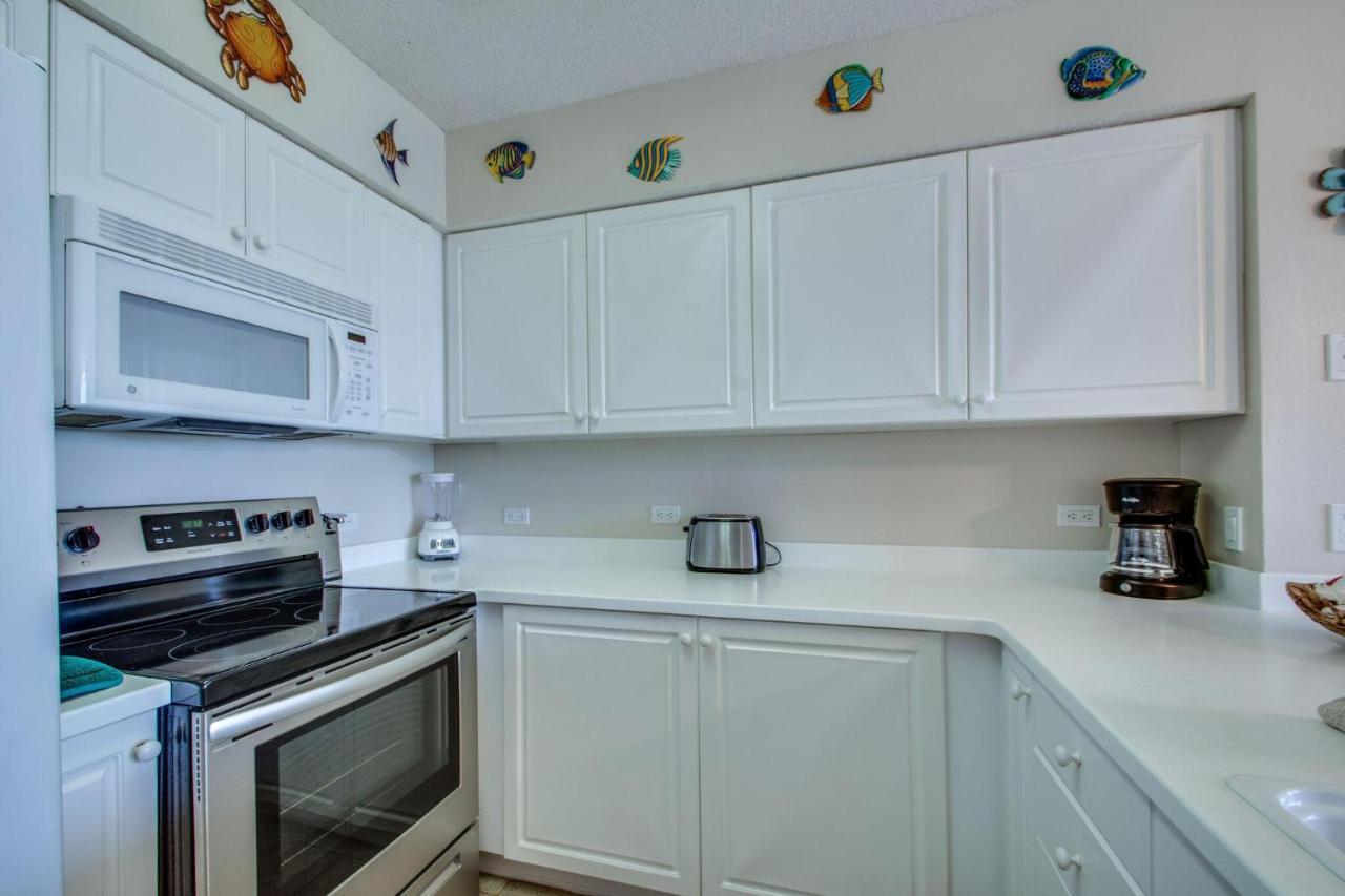 Island Princess 104 * Fort Walton Beach