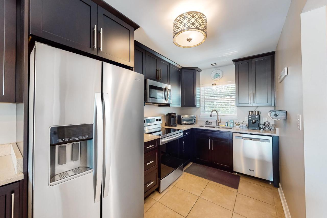 Apartment Commodores Landing 209