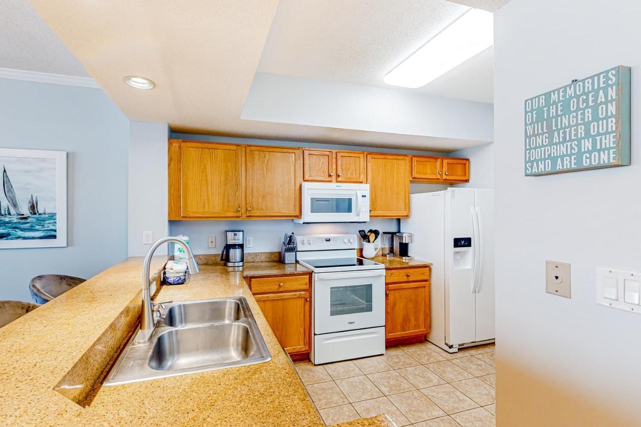 Waters Edge 405 Apartment *