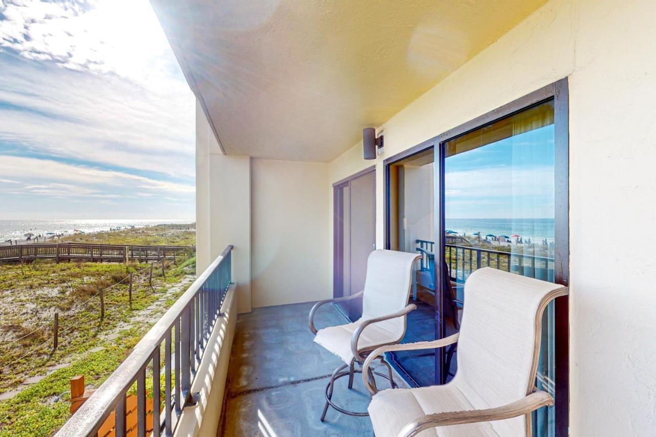 Surf Dweller 203 Apartment