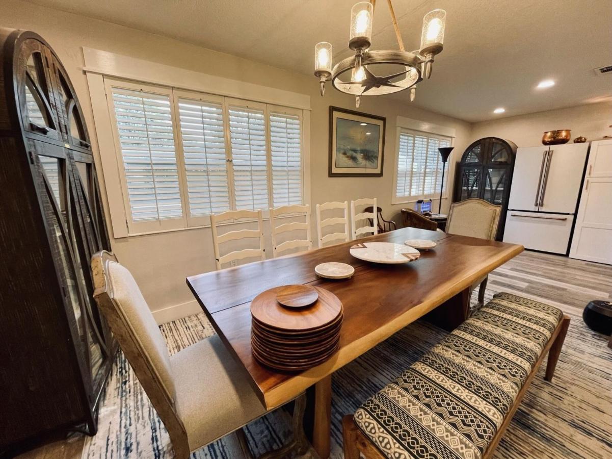 Paradise Living-pool, Sauna, Grill, 5 Bedrooms! Holiday home Fort Walton Beach