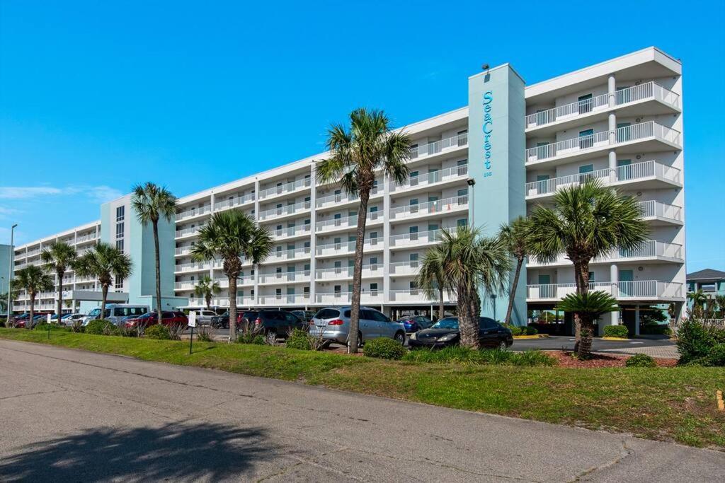 Balcony View! Heated Pool! Holiday home Fort Walton Beach