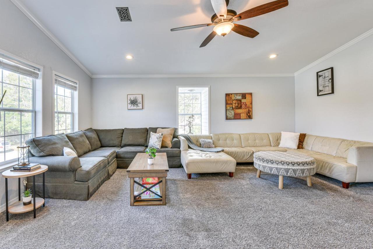 Family-friendly Duplex 6 Mi To Walton Beach! *