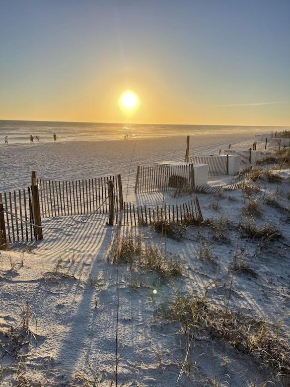 Waterscape White Sands Apartment