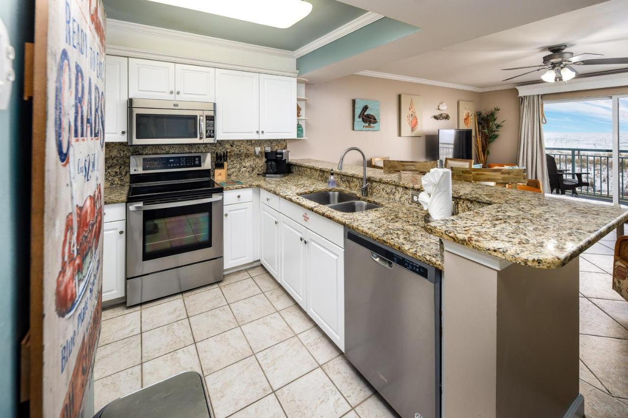 Pelican Isle 116 Apartment