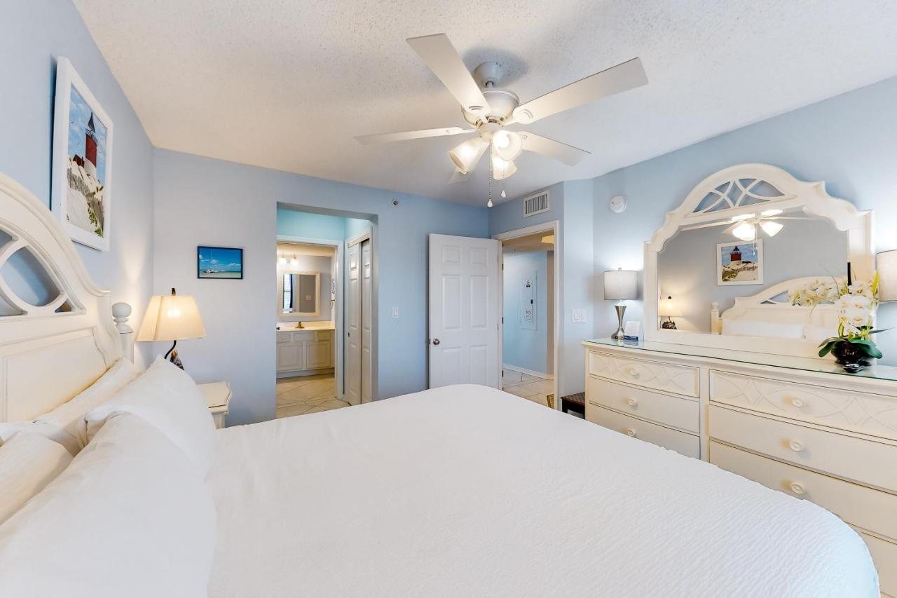Islander E 4009 Apartment *