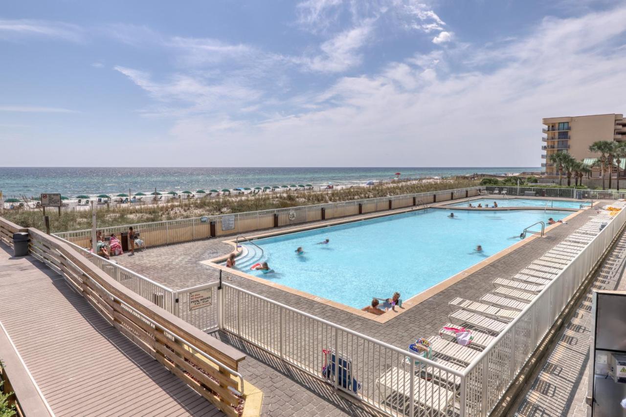 Apartment Waters Edge 501