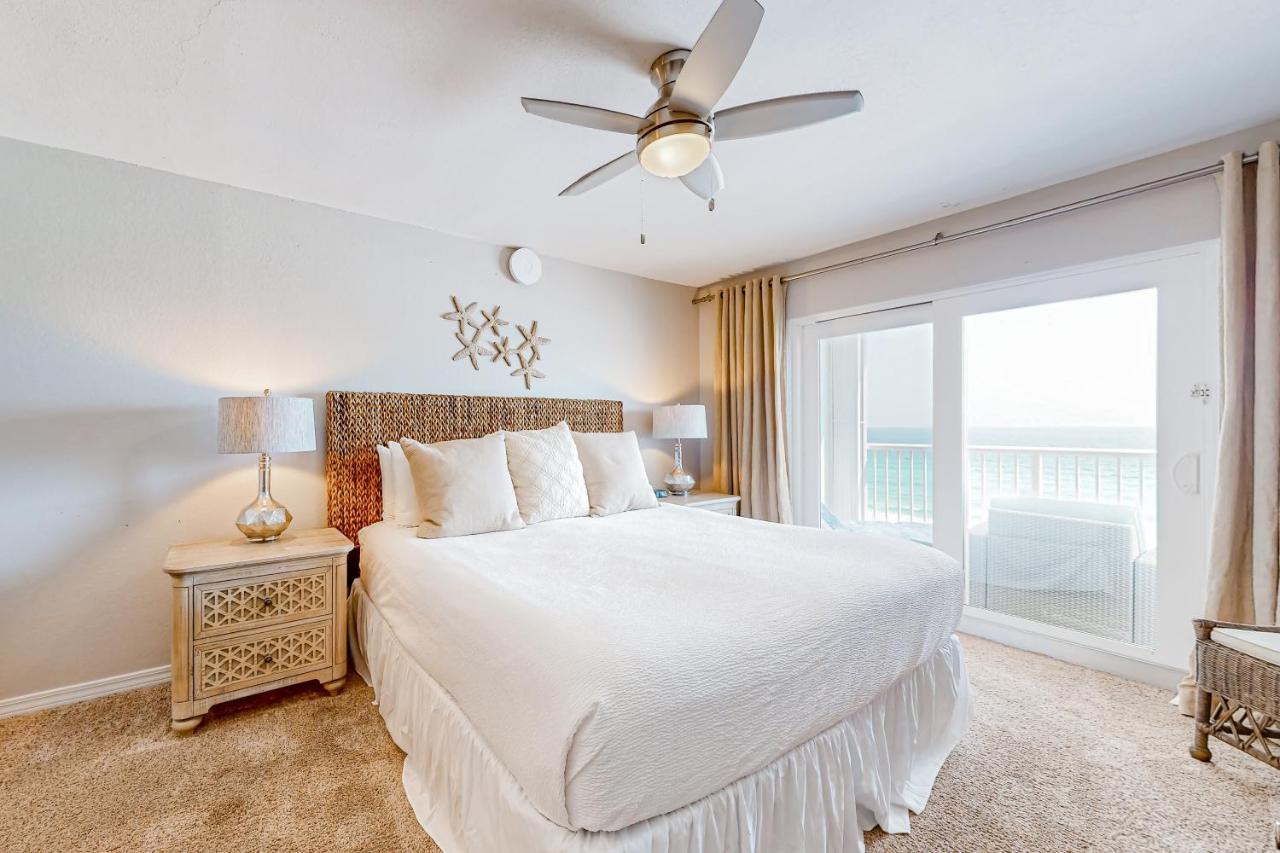 Playing Hooky, Unit 7012 * Fort Walton Beach