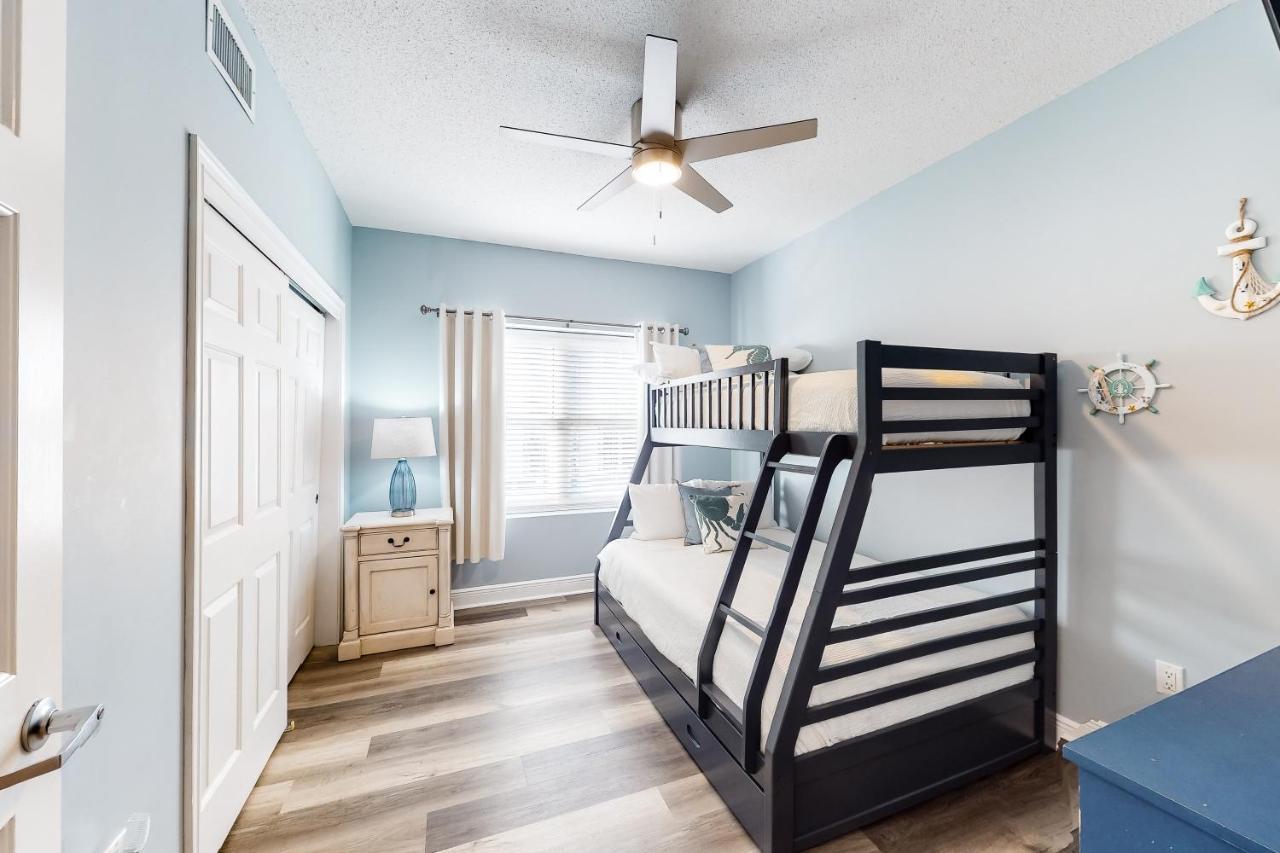 Waters Edge 303 Apartment *