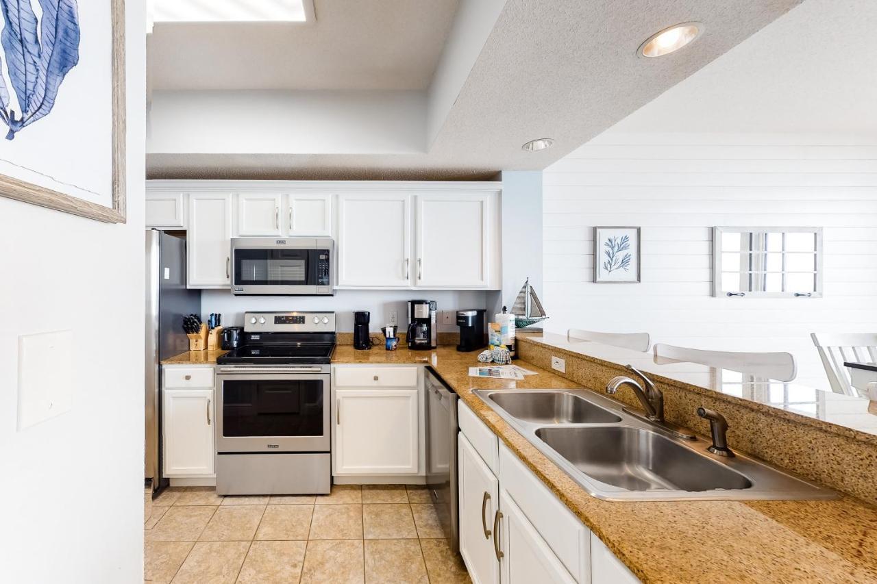 Apartment Waters Edge 303