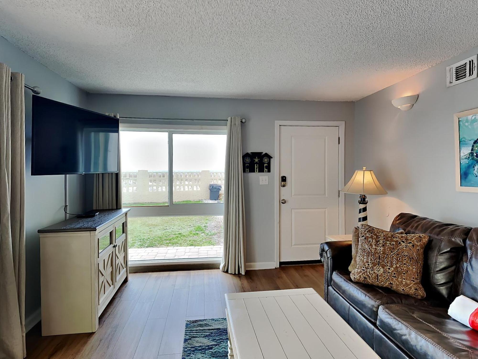Aqua 101 Apartment