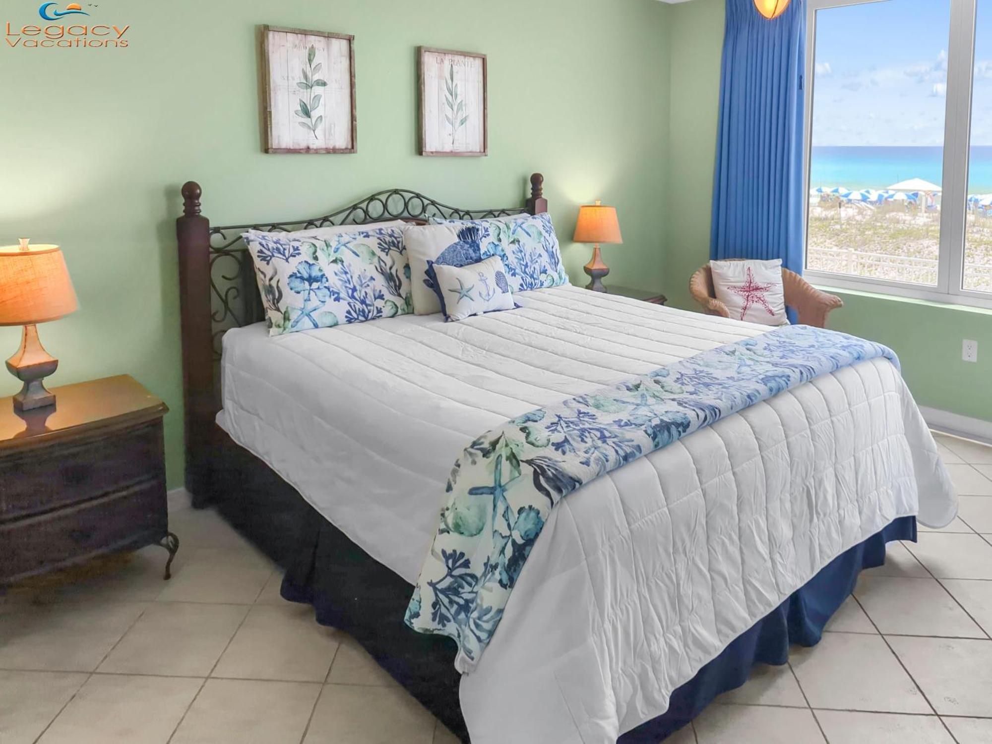 Ip214-beautiful2 Bed Beachfront-free Service *
