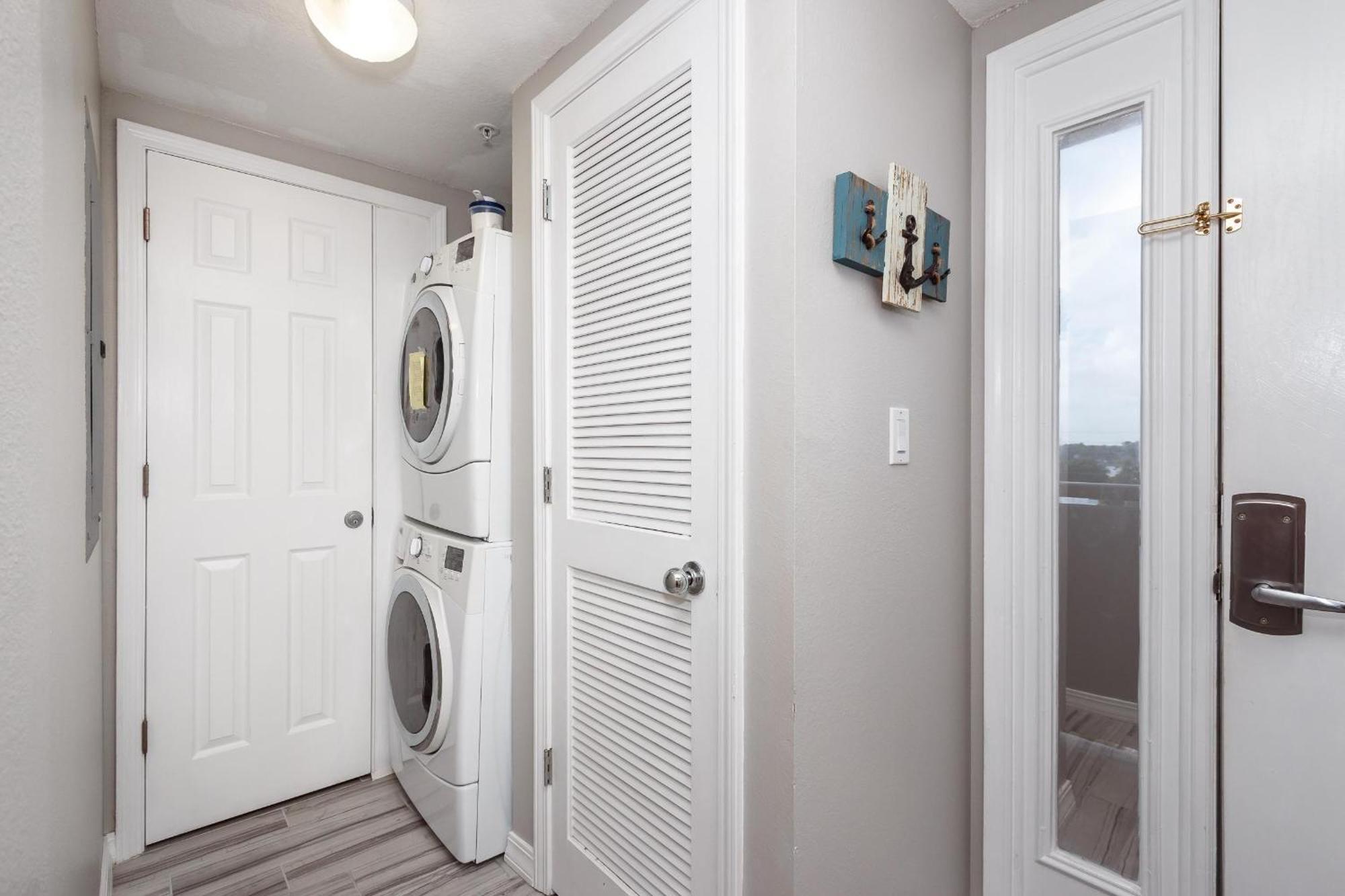 Ip612-beachfront 2 Bed With Free Service! Apartment Fort Walton Beach