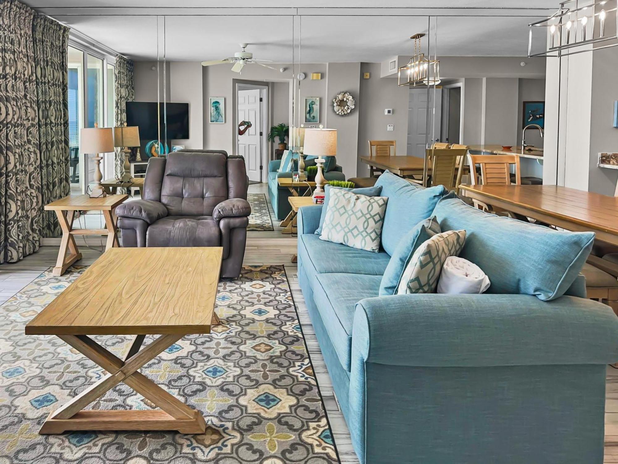 Ip612-beachfront 2 Bed With Free Service! Apartment