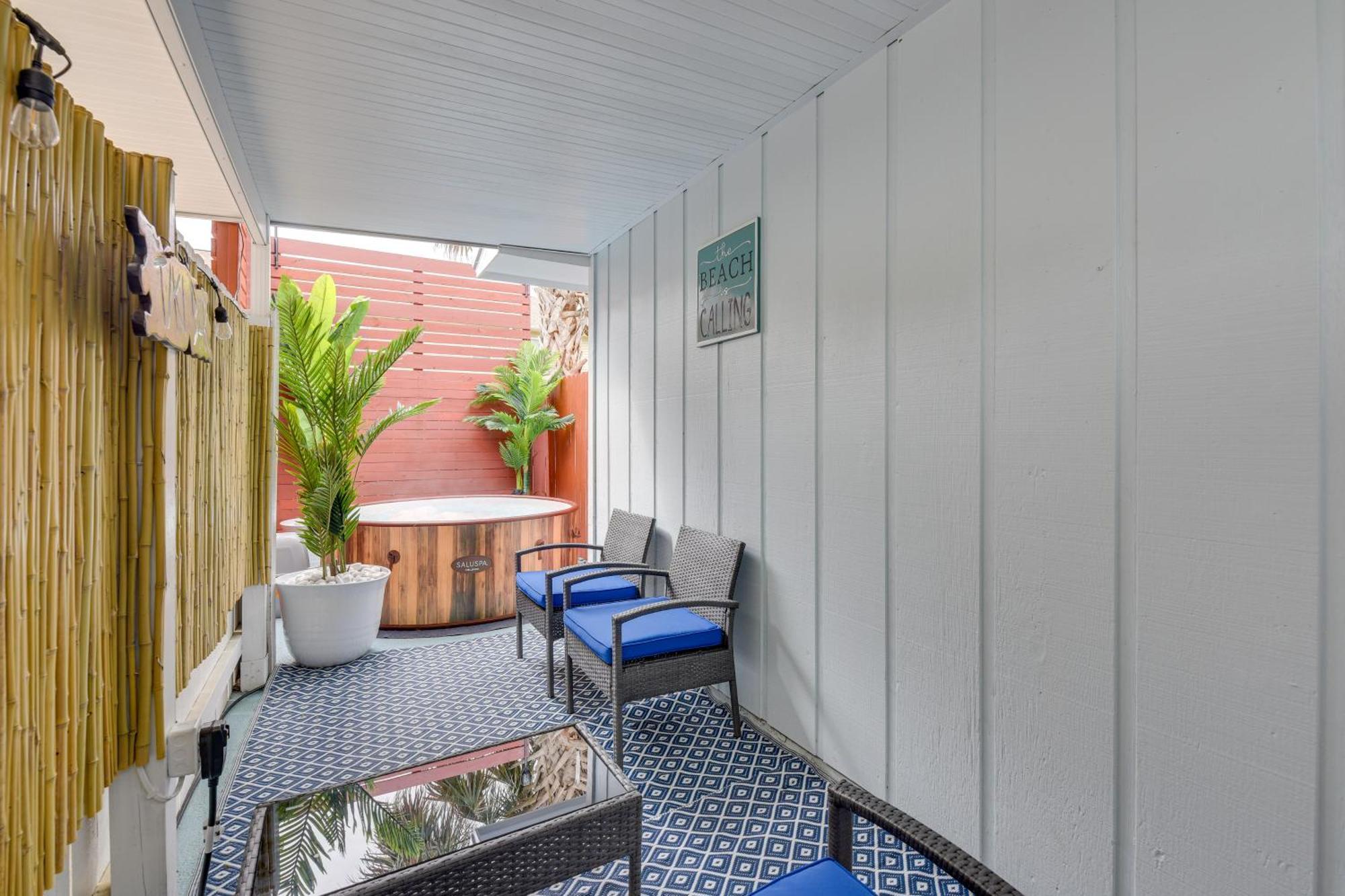 Walton With Patio And Hot Tub! Fort Walton Beach