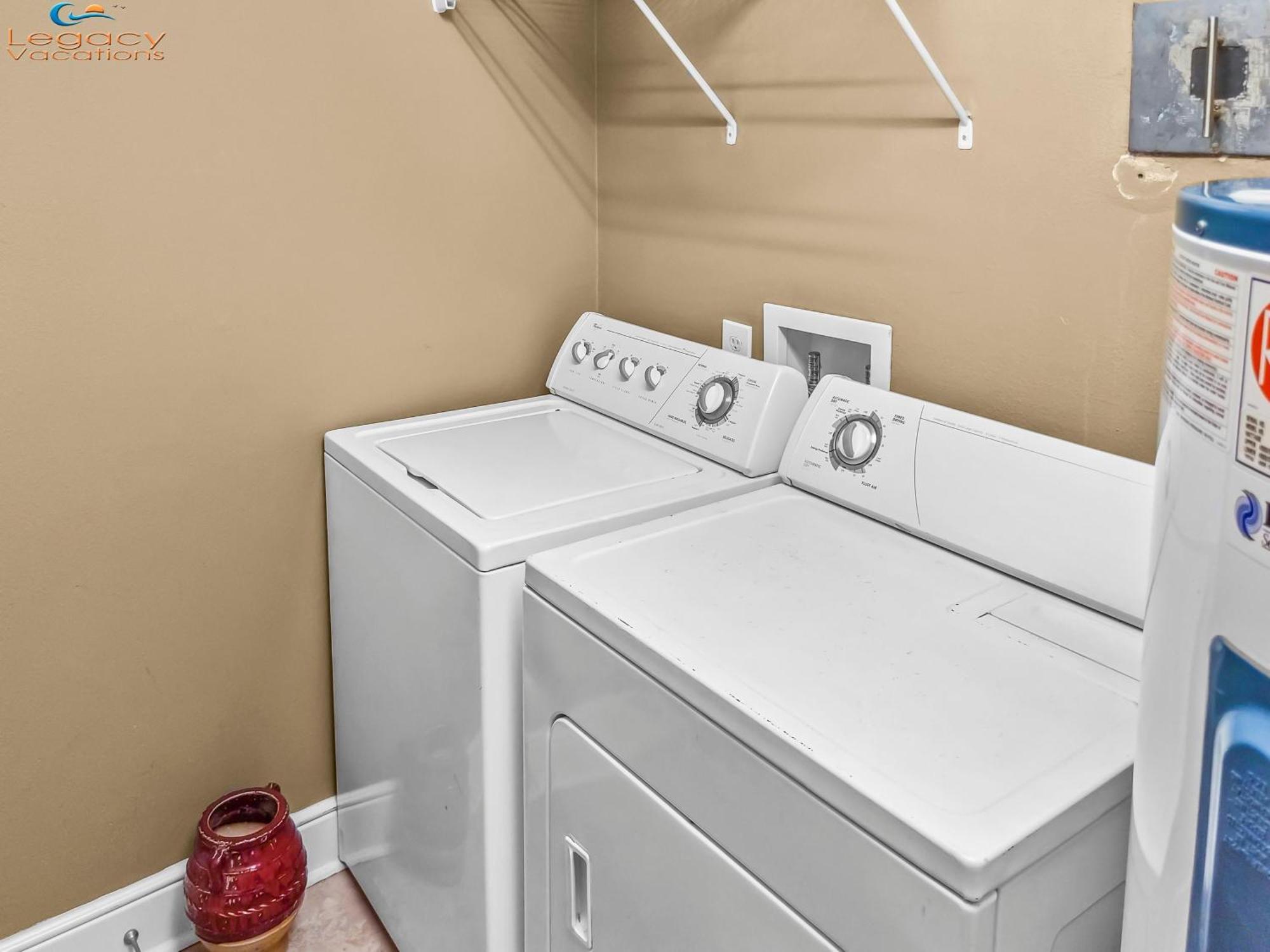 Apartment Azure #414-beachfront Premium Amenities-sleeps 10!