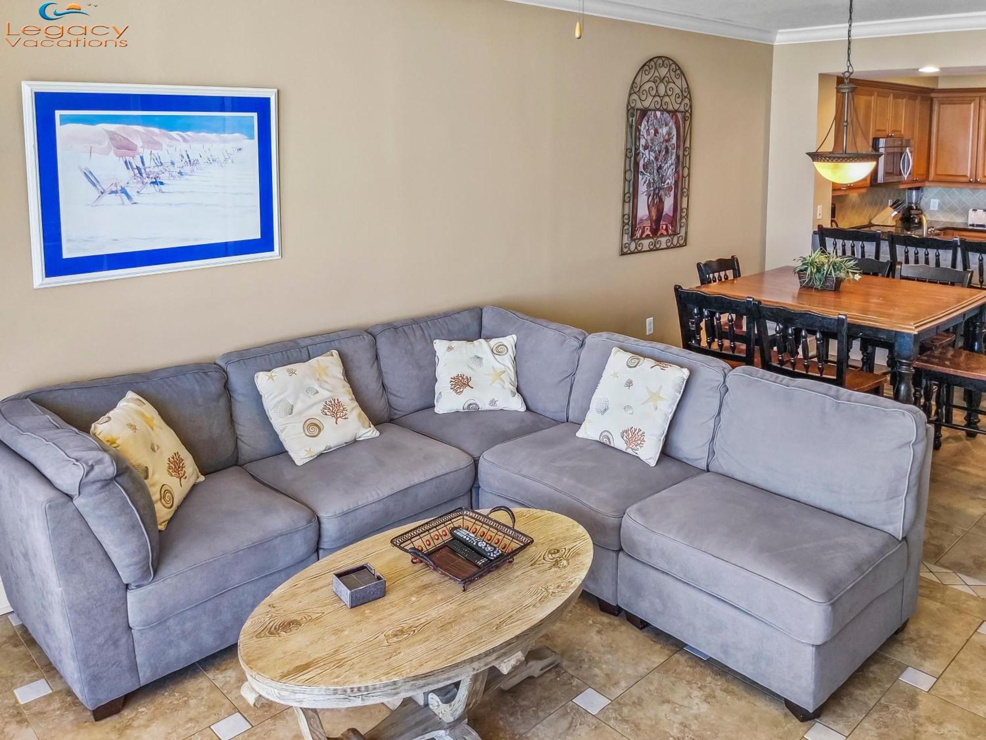Azure #414-beachfront Premium Amenities-sleeps 10!