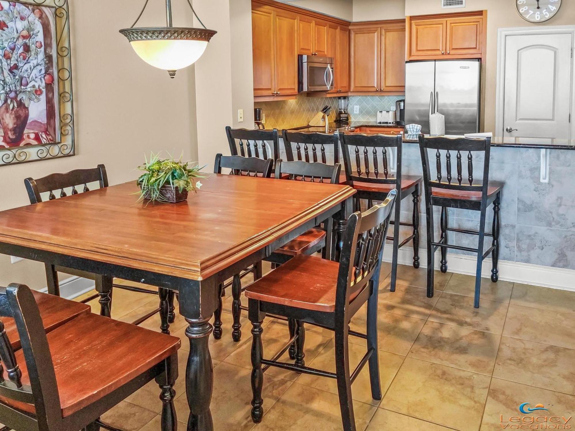 Azure #414-beachfront Premium Amenities-sleeps 10! Apartment *
