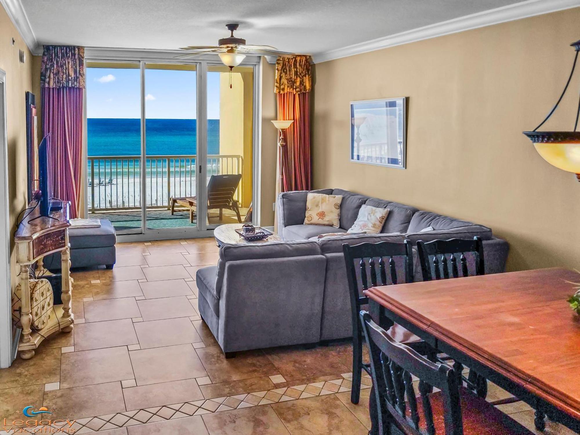 Azure #414-beachfront Premium Amenities-sleeps 10! Apartment