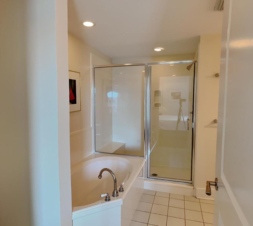 Apartment Waterscape B604 *