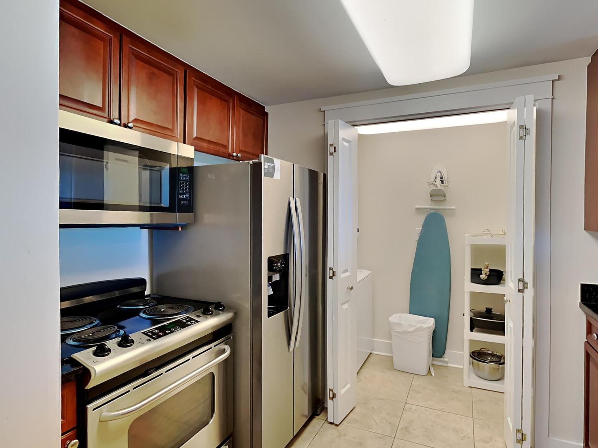 Waterscape #a503 Apartment *