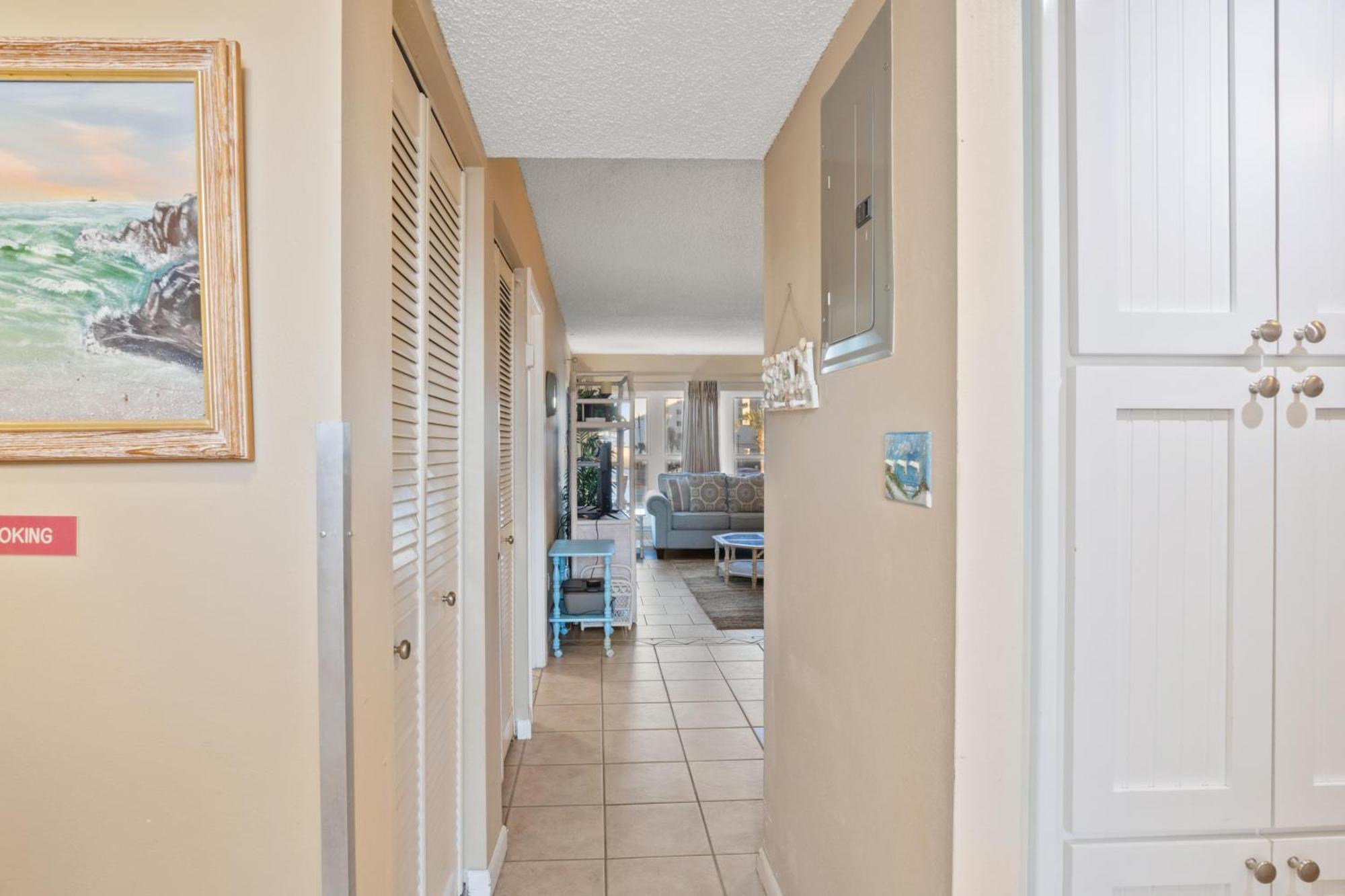 Emerald Isle 205 By Alicia Hollis Open Until Mar 21st Holiday home