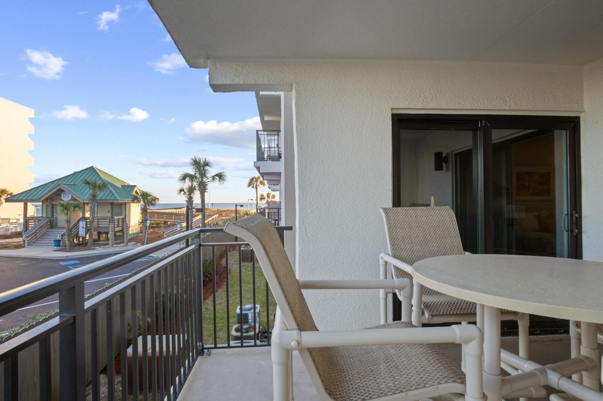 Holiday home Emerald Isle 205 By Alicia Hollis Open Until Mar 21st Fort Walton Beach