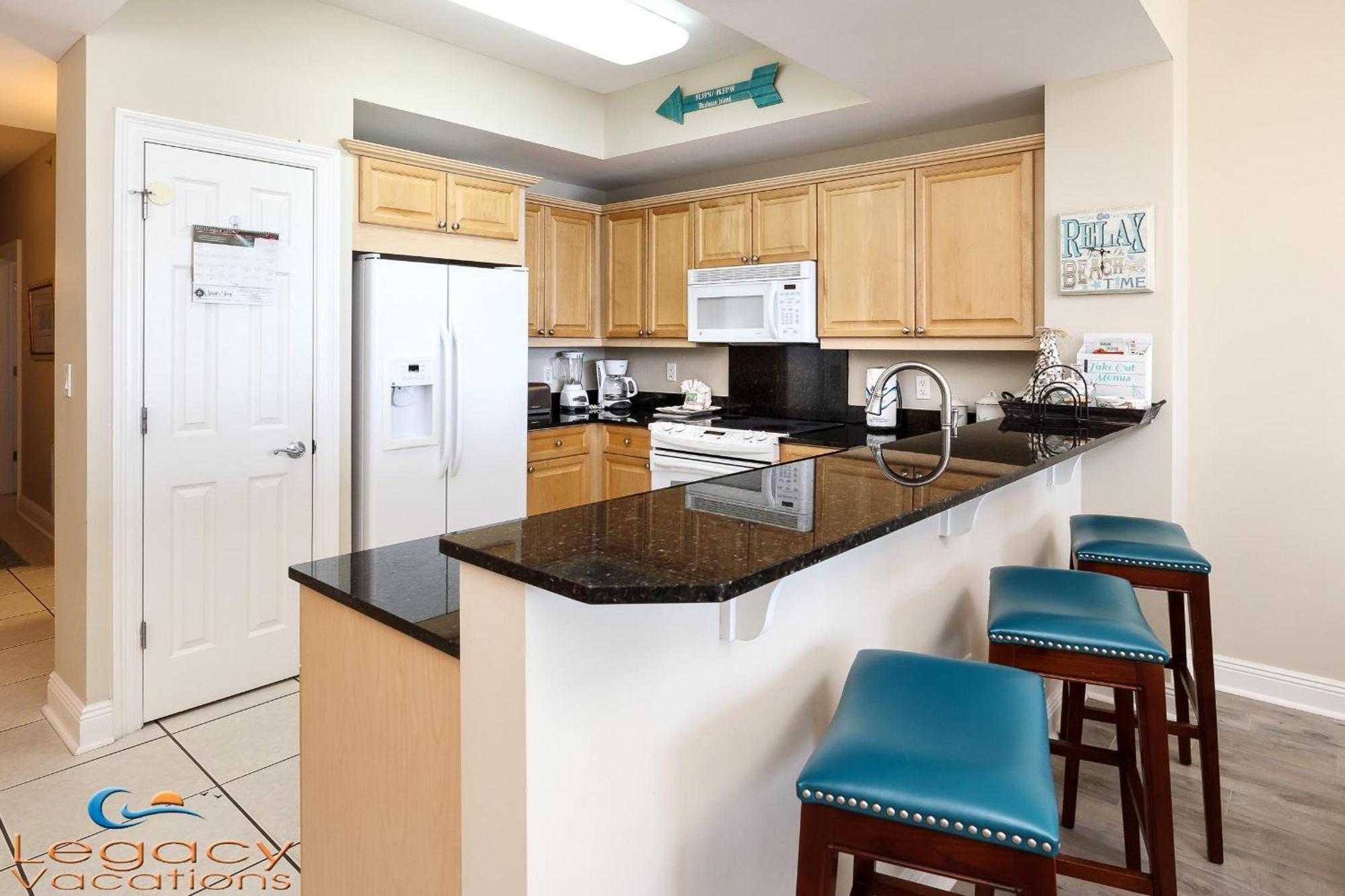 Smp 504 - 3 Bedroom Beachfront - Sleeps 10! Holiday home *