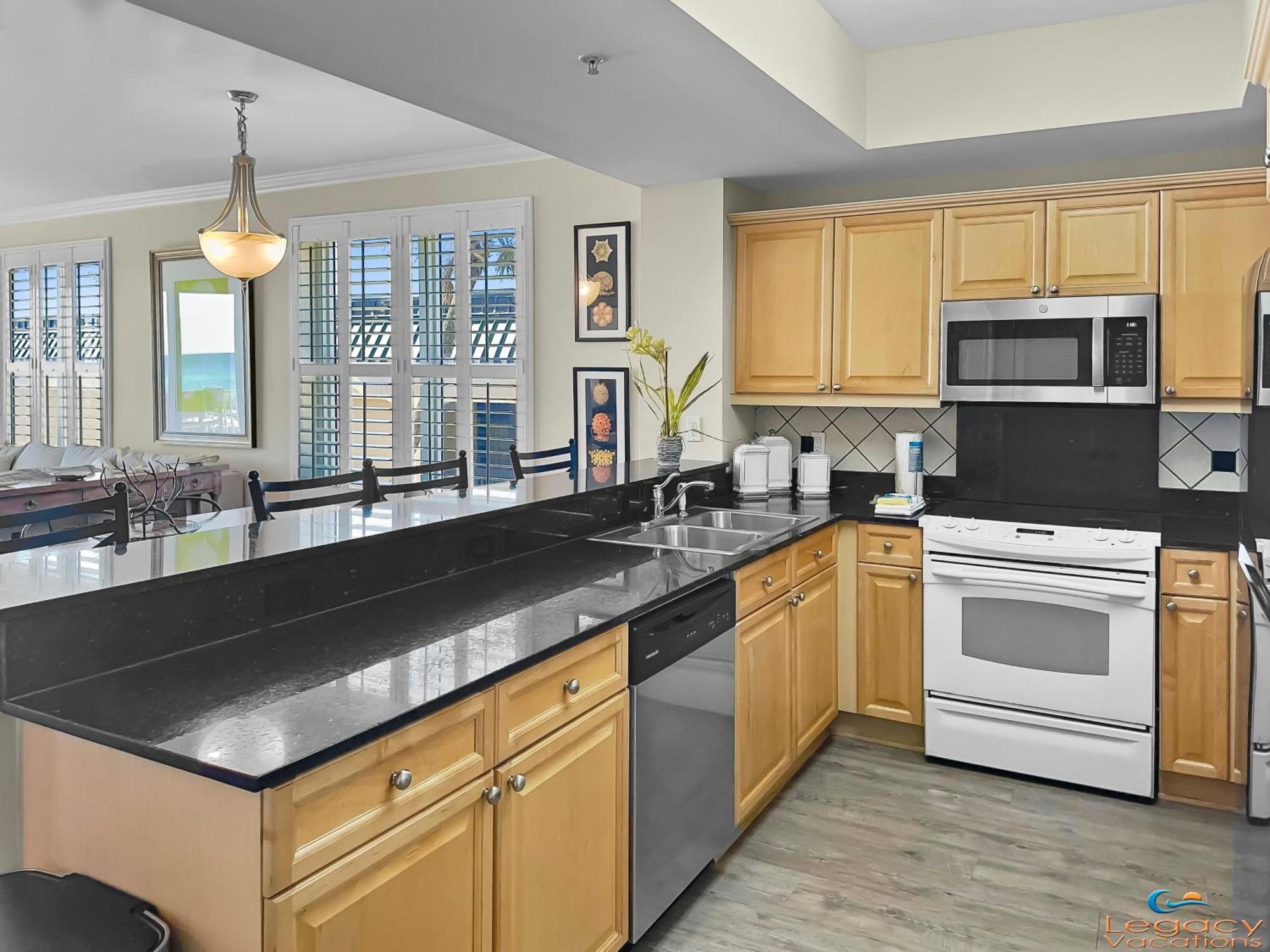 Smp 209 - Large 4 Bedroom Beachfront Holiday home