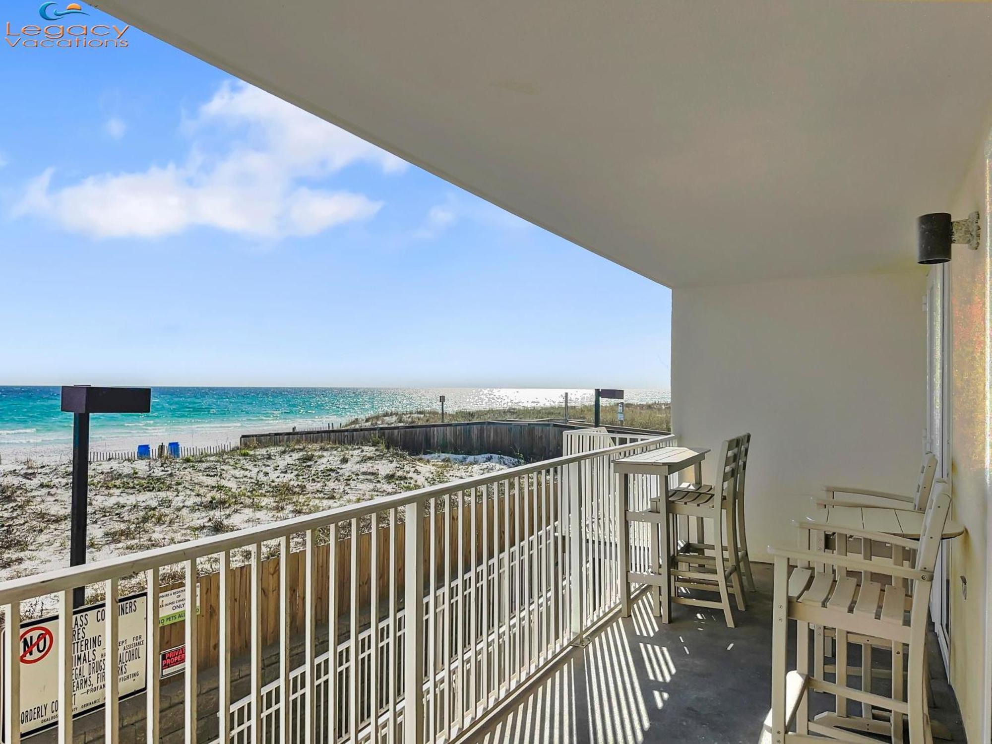 New Remodel - And Pool Access From Balcony! Apartment Fort Walton Beach