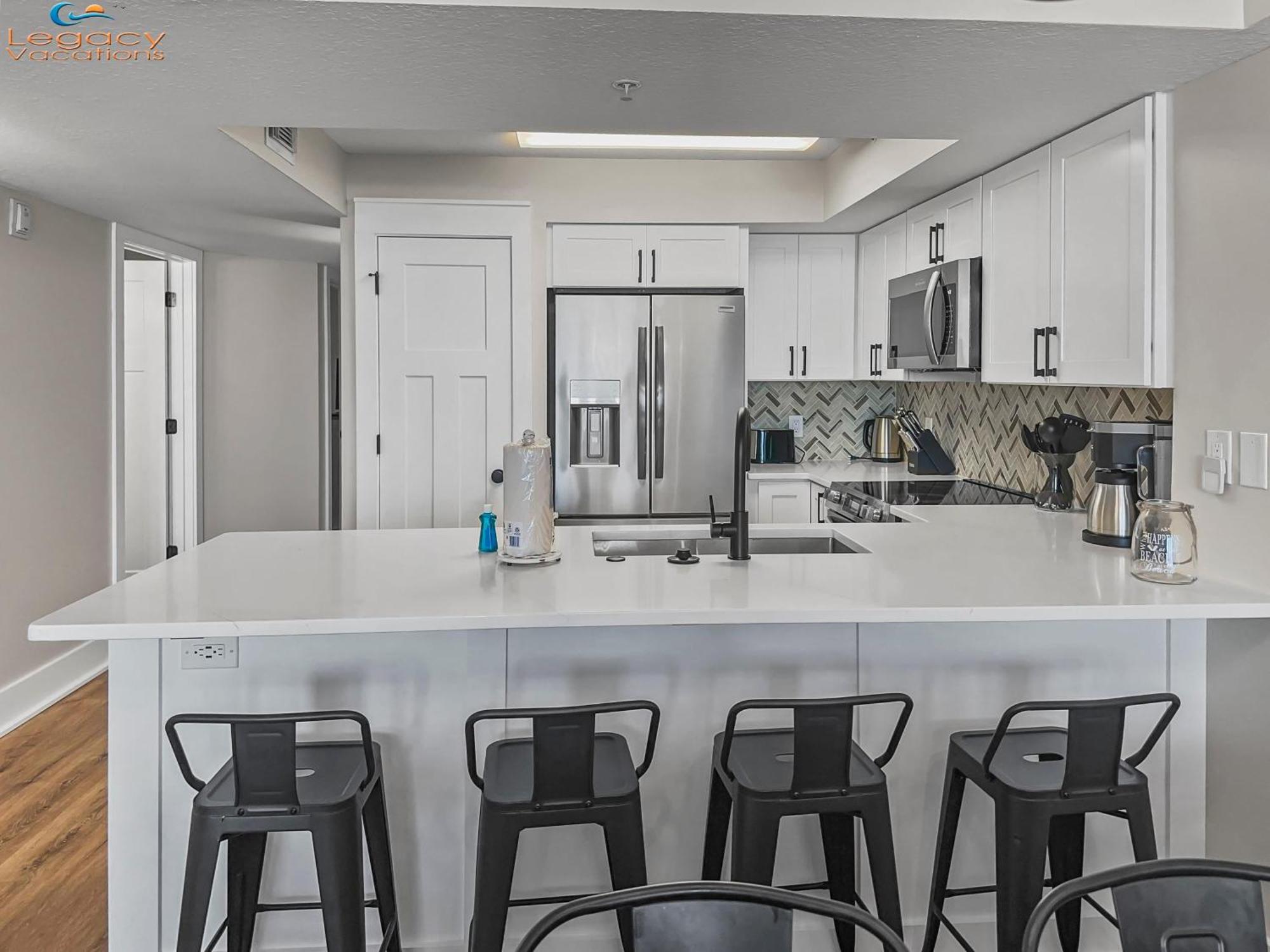 New Remodel - And Pool Access From Balcony! * Fort Walton Beach