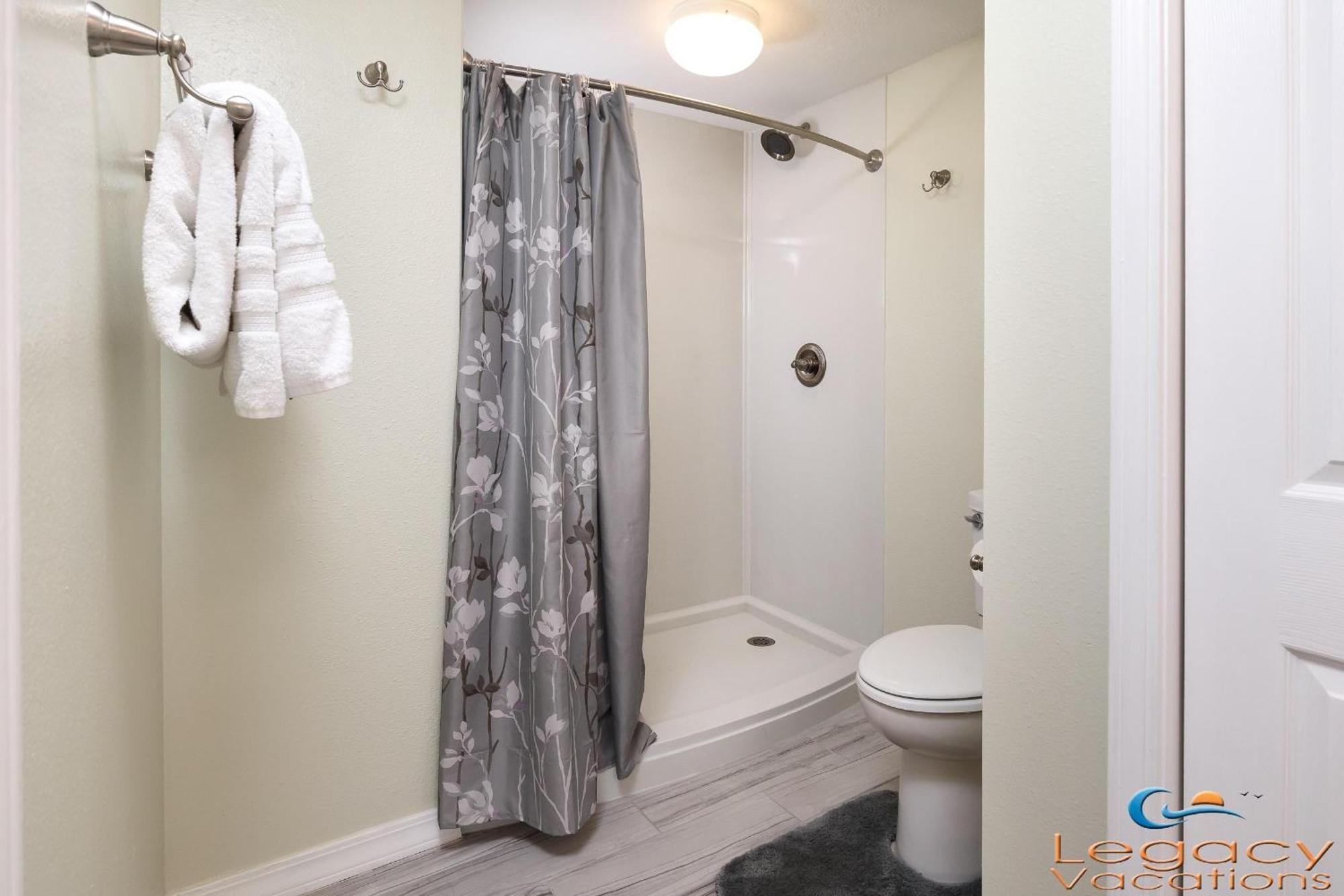 Ip612-beachfront 2 Bed With Free Service! Apartment Fort Walton Beach