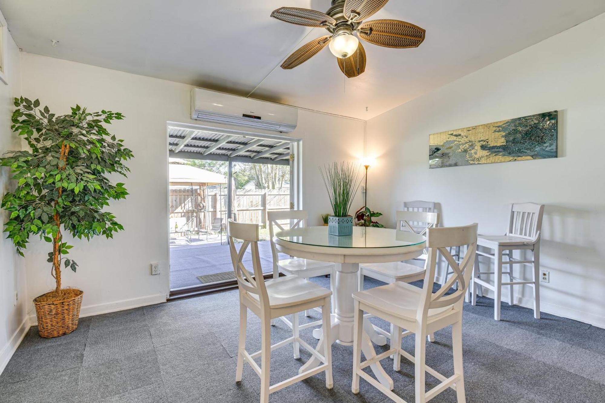 Walton With Shared Pool - 2 Mi To Beach! Fort Walton Beach