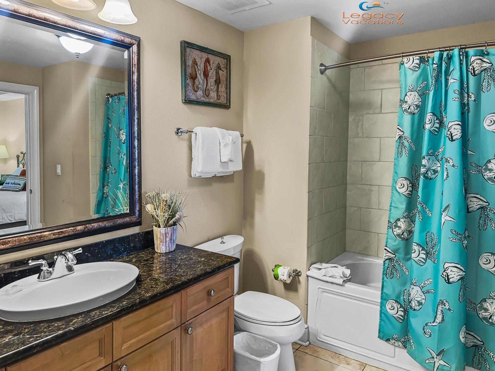 Azure #413- 3 Bd Beachfront - King Beds! *