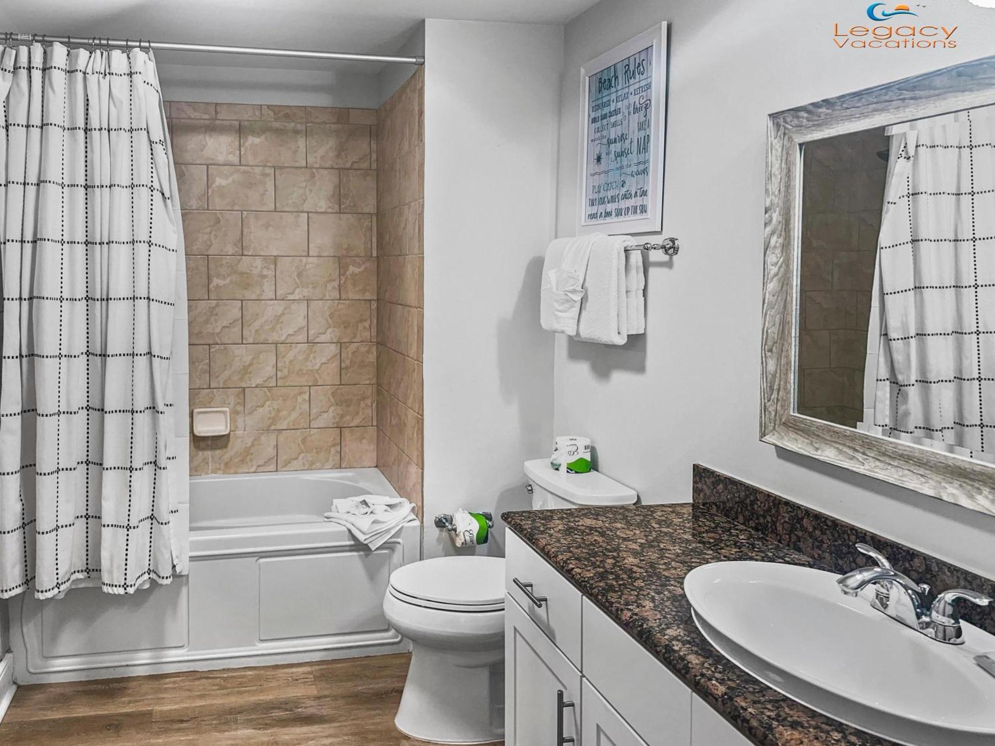 Az 102- 4bd Gulf Front Condo-3 Kings -1 Queen Bed! * Fort Walton Beach