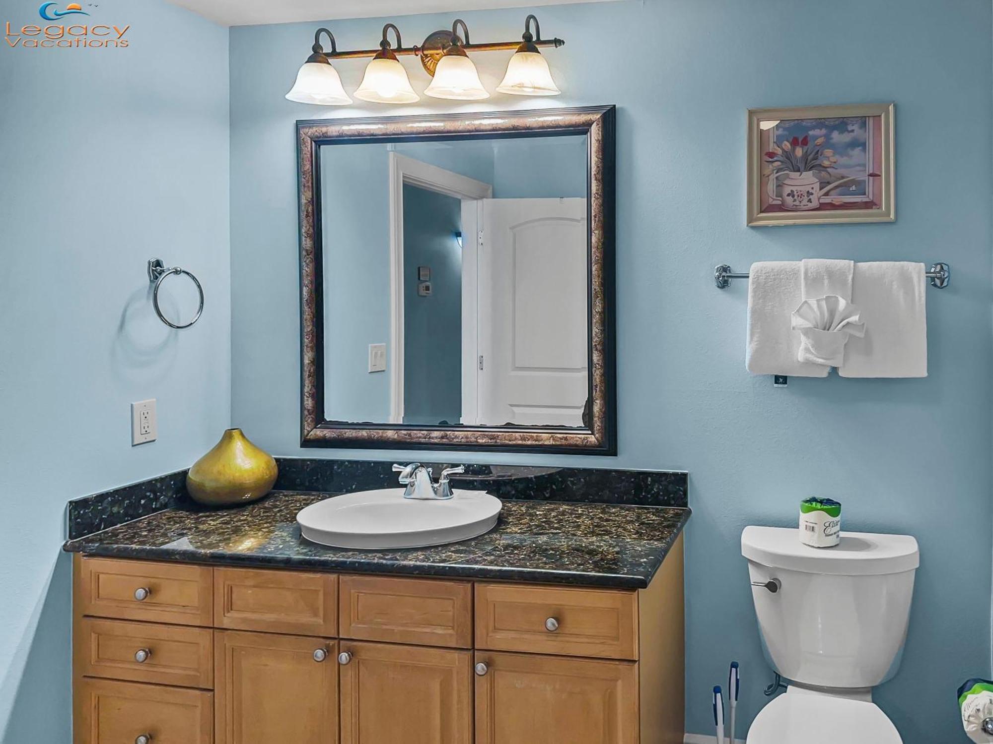 Az 115 - Beautiful Poolside 4 Bd Beachfront * Fort Walton Beach