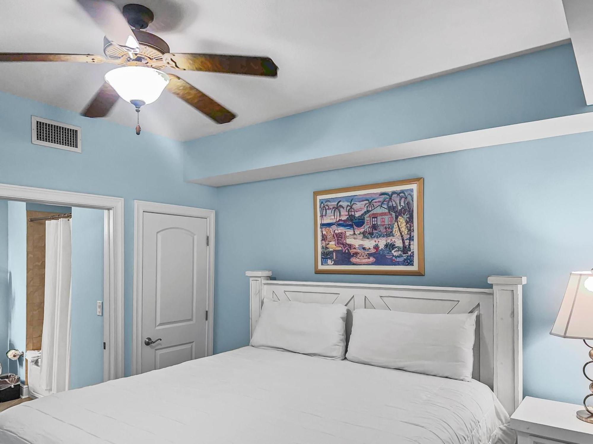 Az 115 - Beautiful Poolside 4 Bd Beachfront Fort Walton Beach
