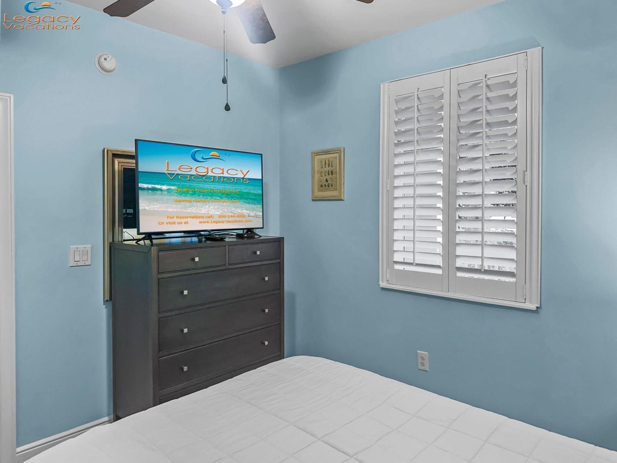 Az 115 - Beautiful Poolside 4 Bd Beachfront *