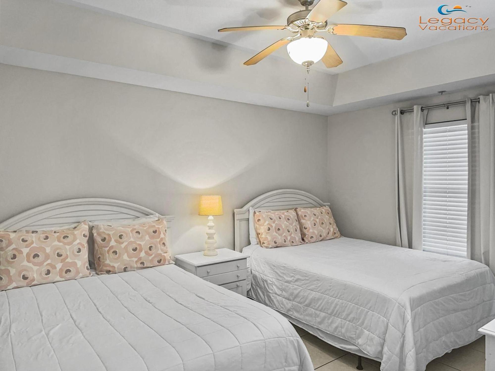 Smp 501 - 3bd Bchfront - 2 Sets Of Service! Apartment
