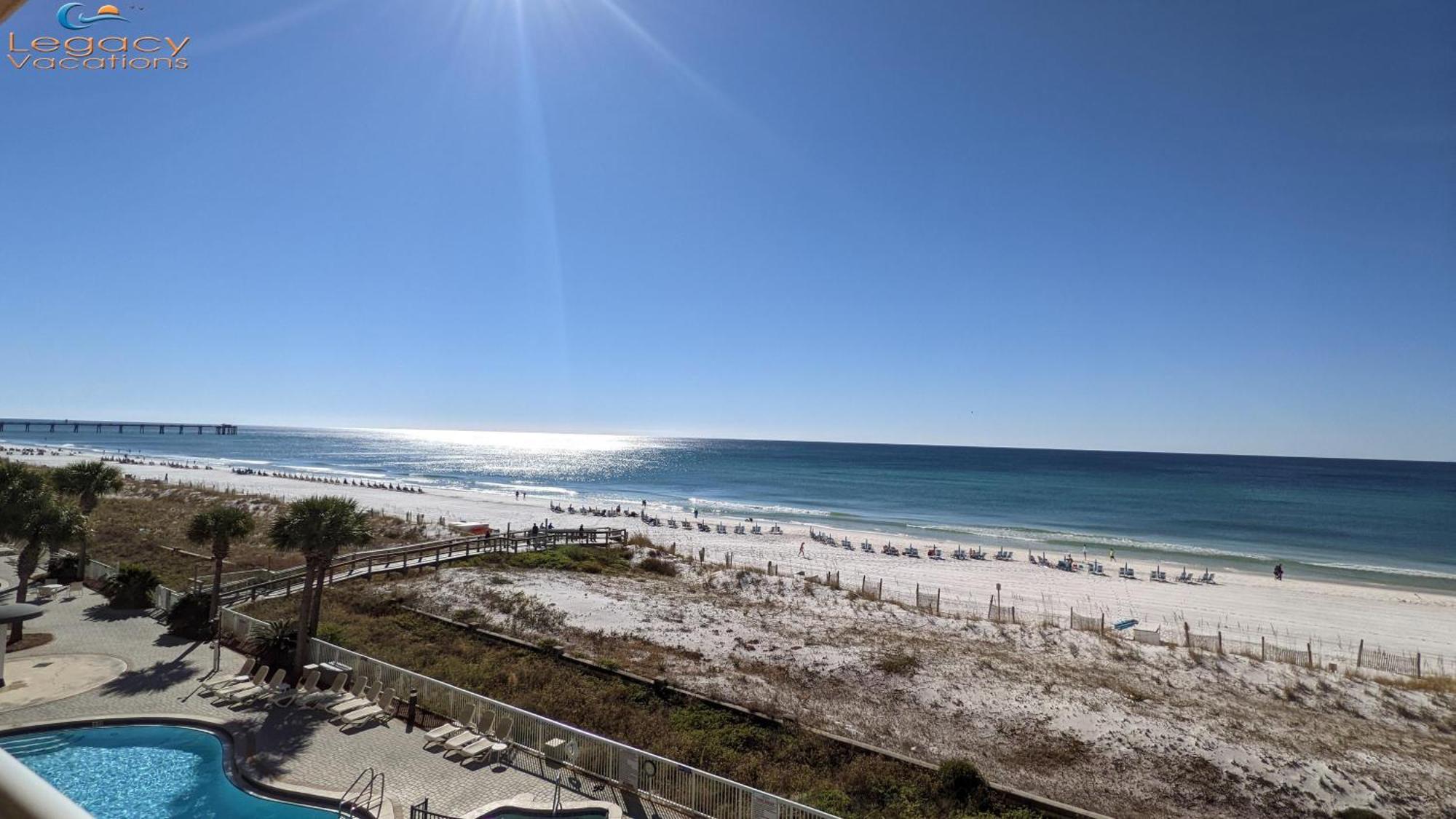 Apartment Azure #414-beachfront Premium Amenities-sleeps 10!