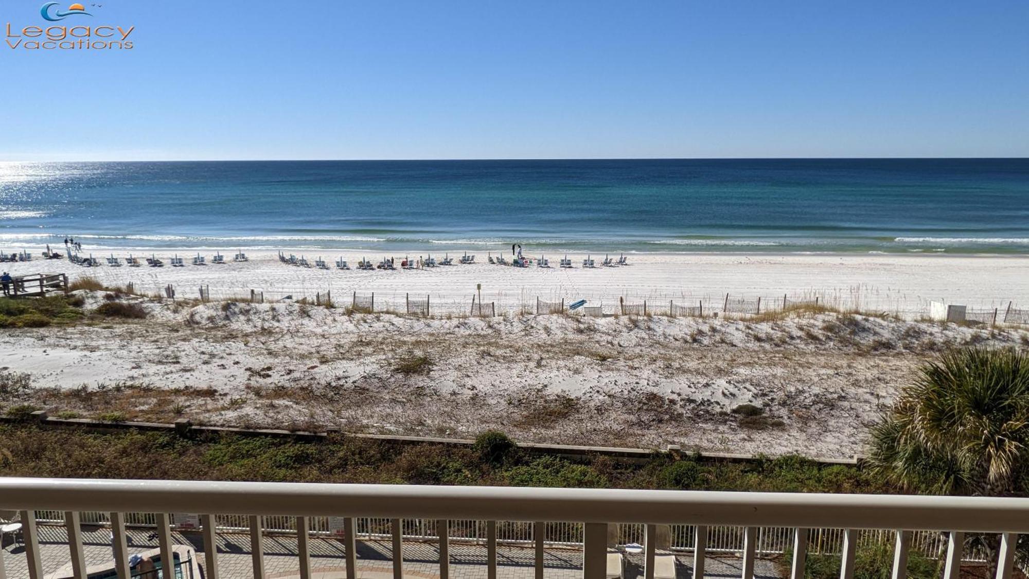 Azure #414-beachfront Premium Amenities-sleeps 10! * Fort Walton Beach