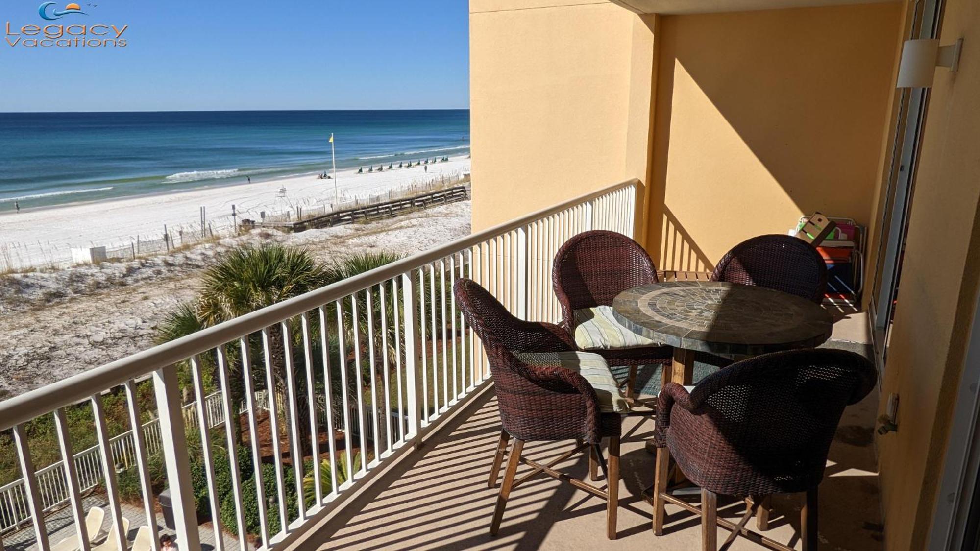 Azure #414-beachfront Premium Amenities-sleeps 10! Fort Walton Beach