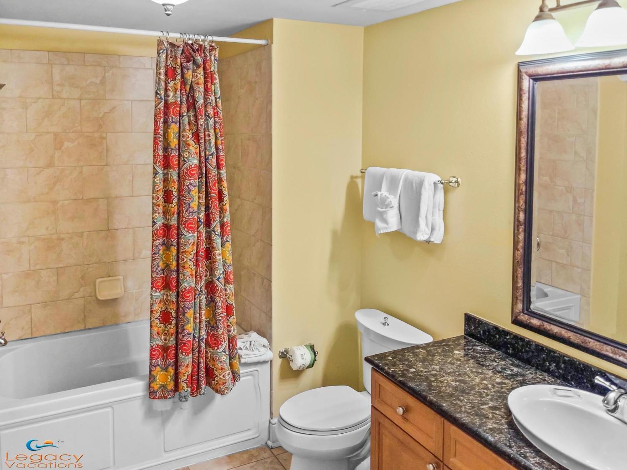 Apartment Azure #414-beachfront Premium Amenities-sleeps 10!