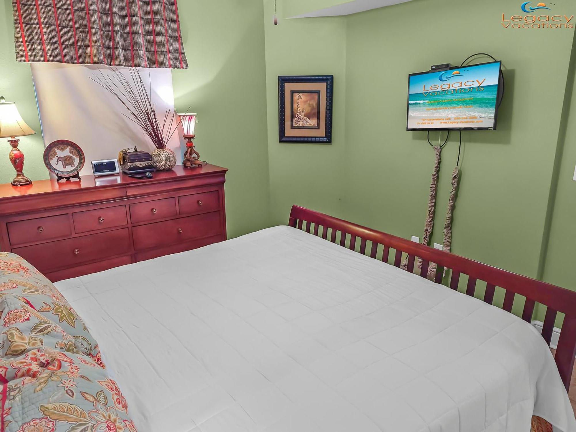 Azure #414-beachfront Premium Amenities-sleeps 10! Apartment *