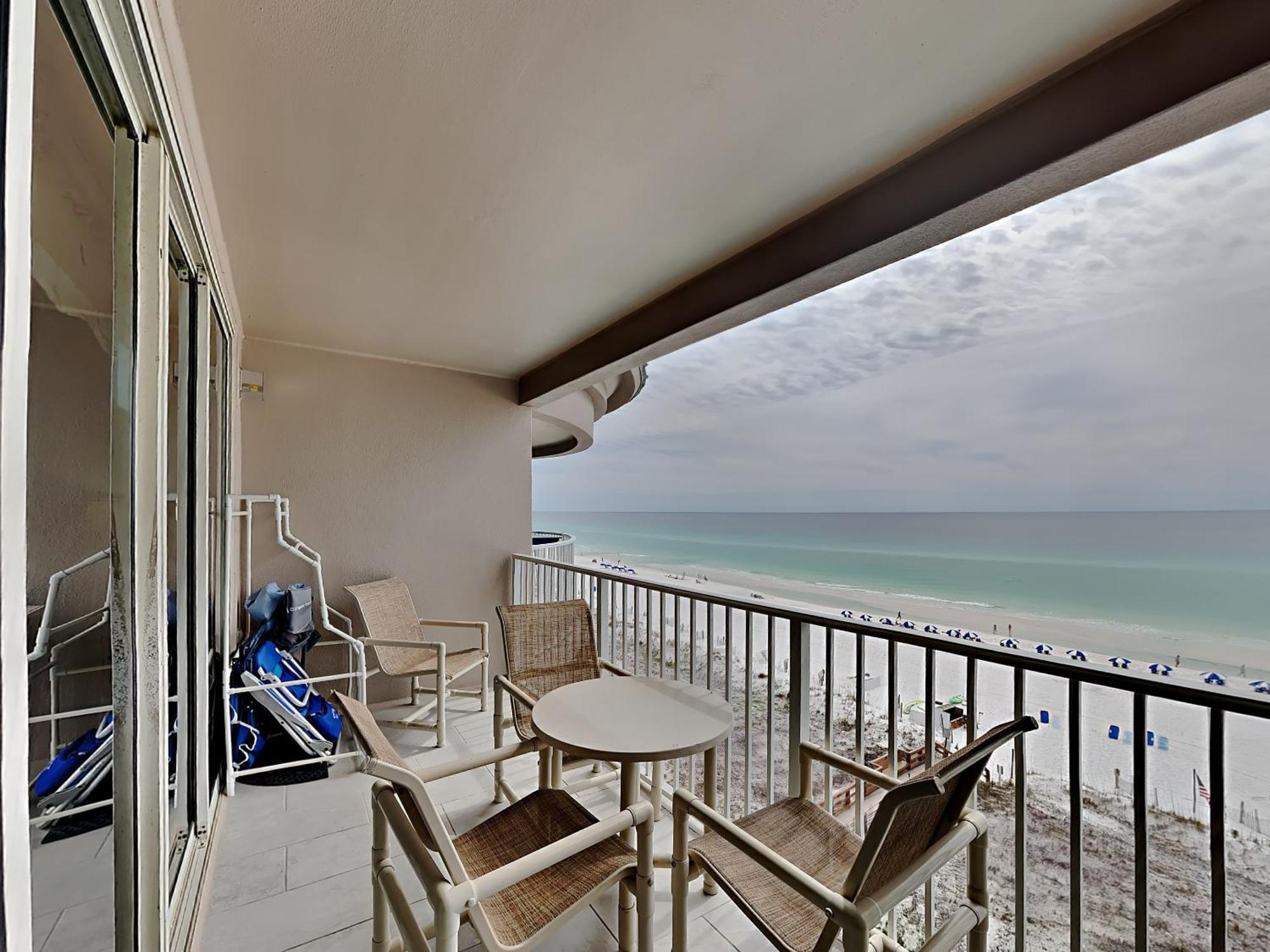 Island Princess 709 Apartment